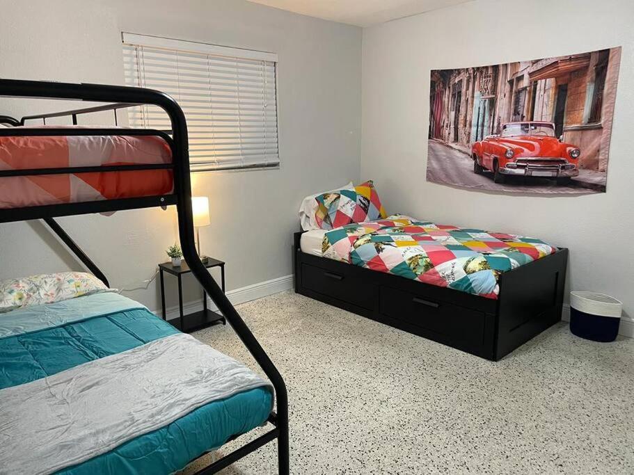 Sleeps 8, Havana Nights In Miami Διαμέρισμα Εξωτερικό φωτογραφία