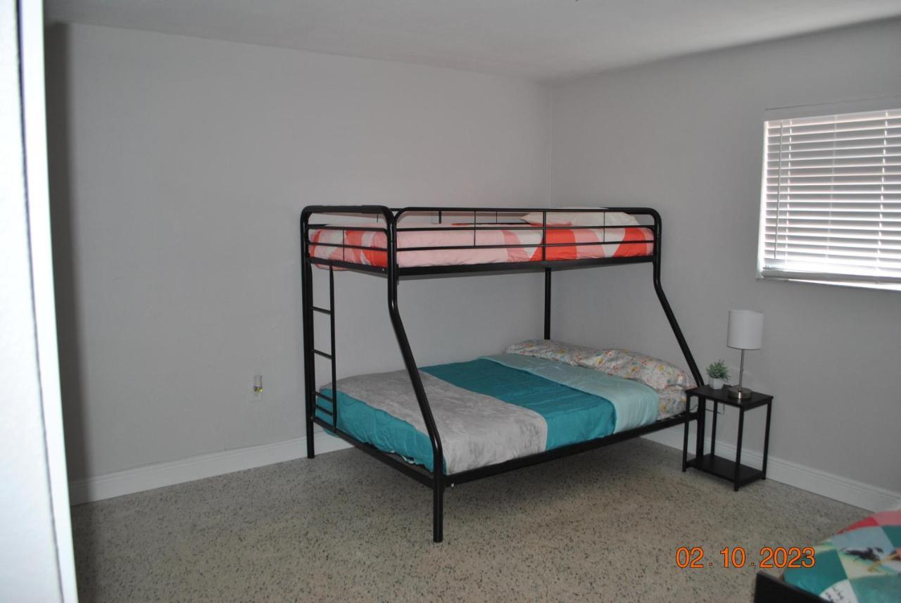 Sleeps 8, Havana Nights In Miami Διαμέρισμα Εξωτερικό φωτογραφία