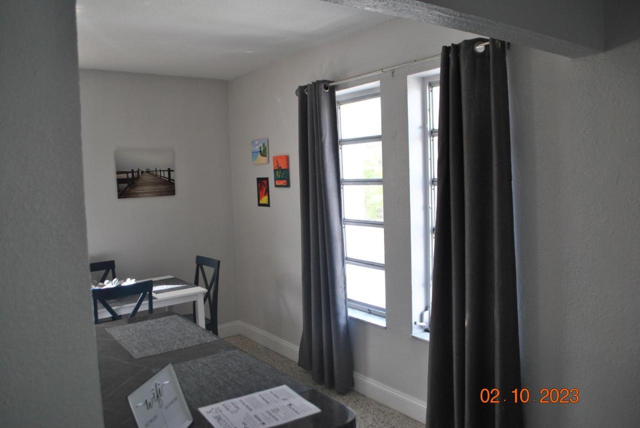 Sleeps 8, Havana Nights In Miami Διαμέρισμα Εξωτερικό φωτογραφία